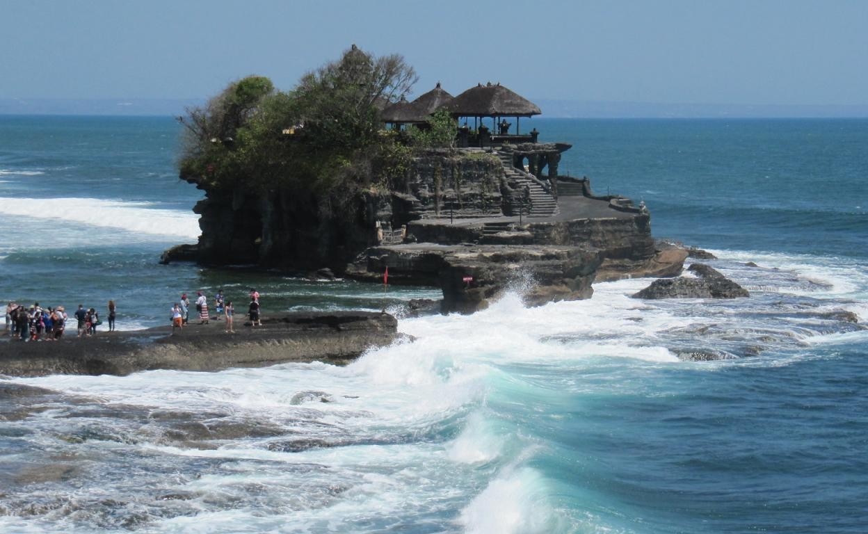 Tanah Lot Temple