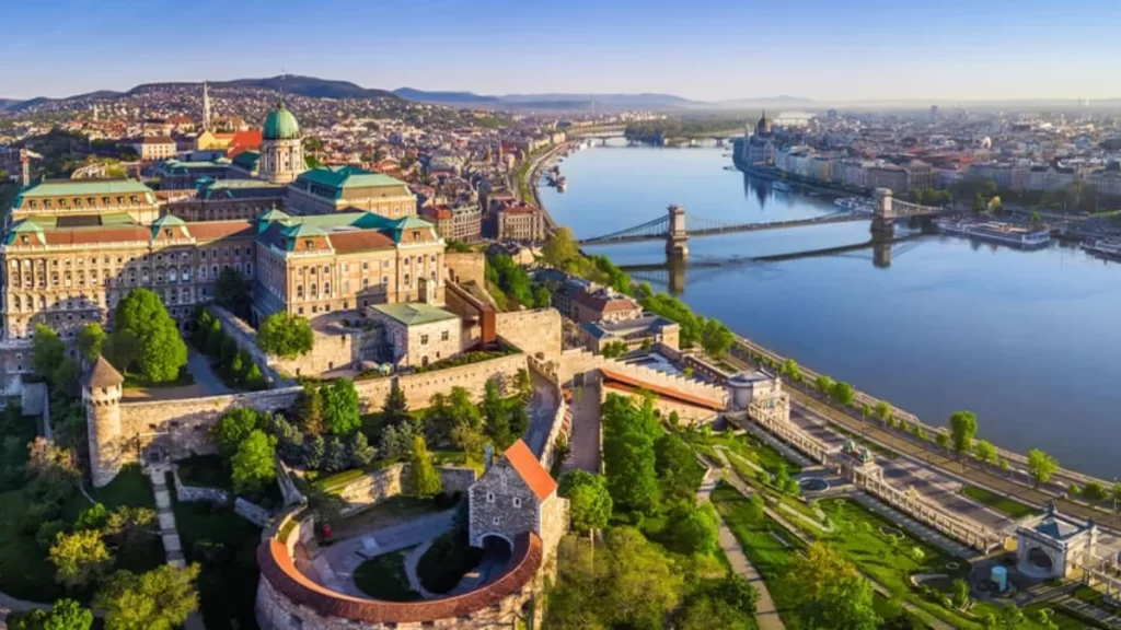 cheap holiday hungary
