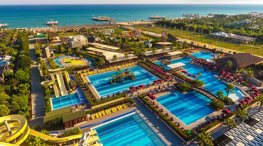  Aska Lara Resort & Spa – Antalya